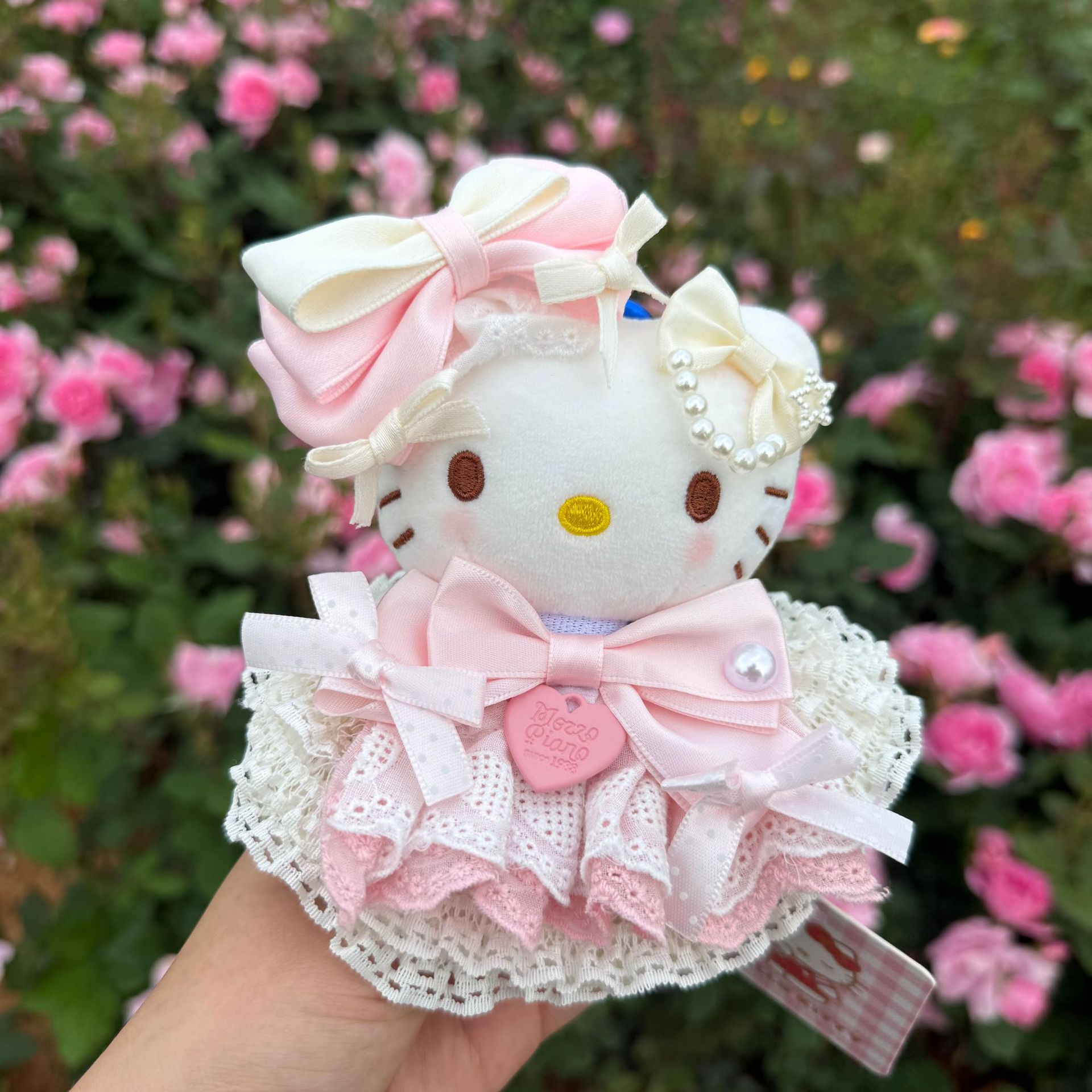 Pelúcia Sanrio Hello Kitty com - Car Accessories In Japan avaliação e preço
