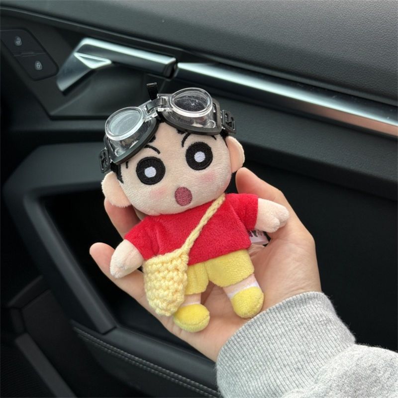 Novo bonito crayon shin-chan c - Car Accessories In Japan avaliação e preço